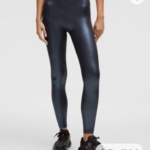 LuLuLemon Navy Foil Wunder Under Leggings